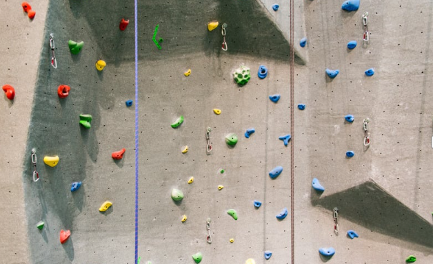 Rockwall climbing